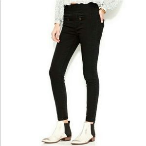 Free People pull on elastic waist jegging
